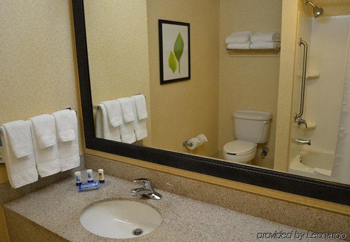 Fairfield & By Marriott Hotel